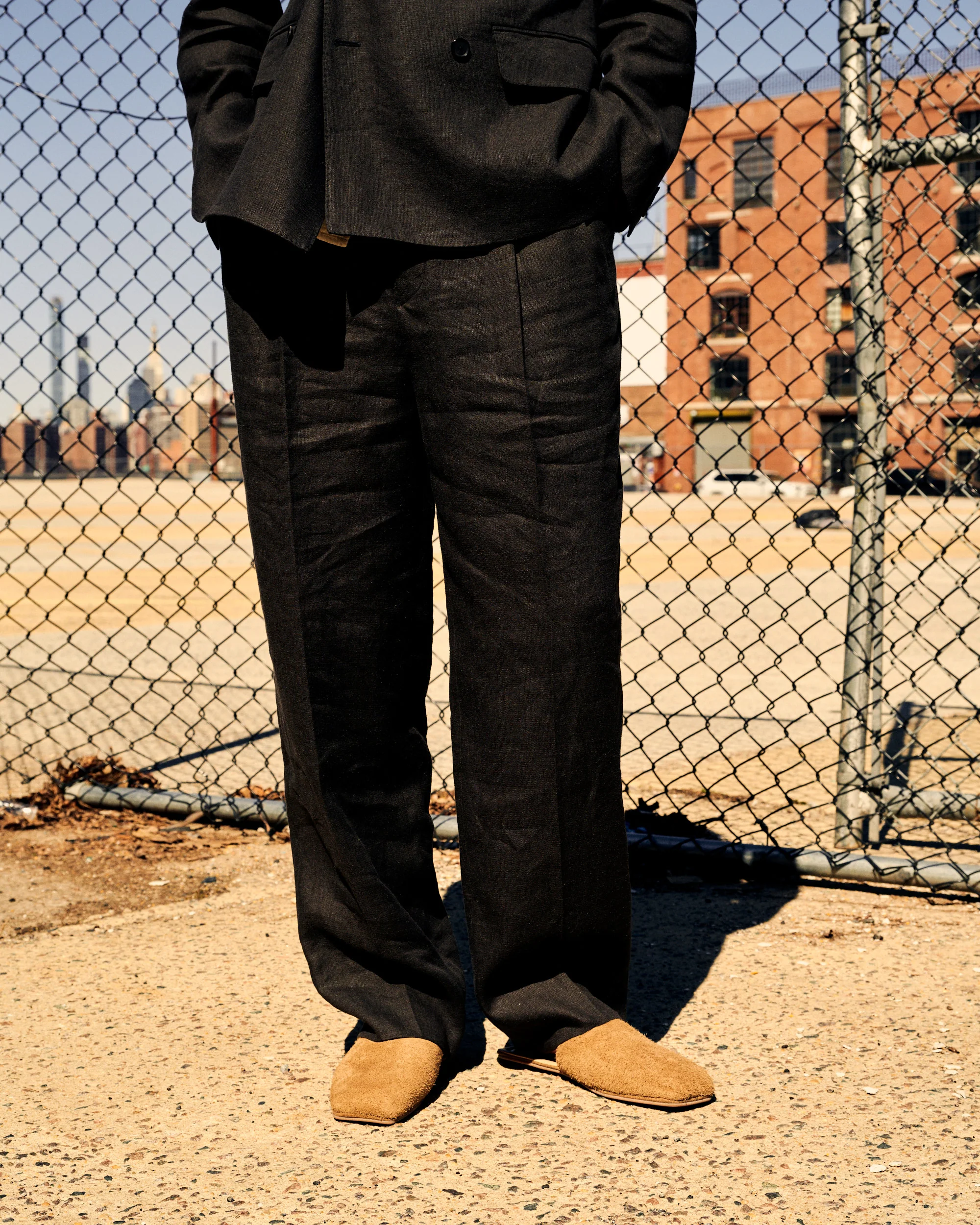 Shoecut Slack Ink Black Linen Silk - Image 4